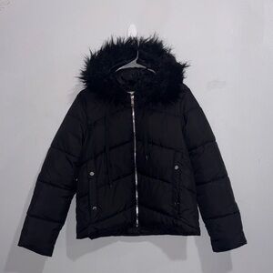 Maralyn & Me- Women’s Black Puffer Jacket with Faux Fur Hood